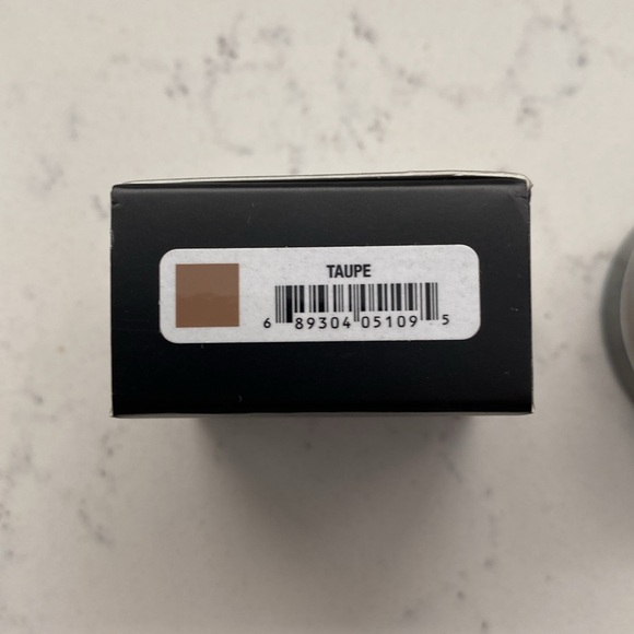 Anastasia | Dipbrow pomade makeup - Picture 3 of 4